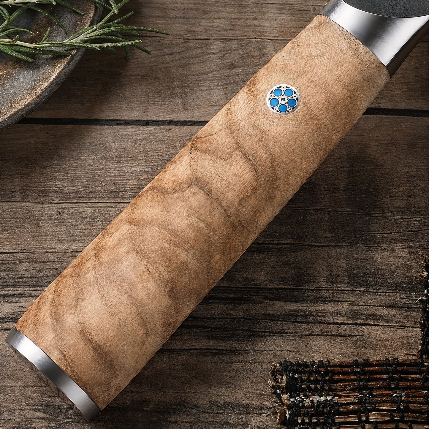 Coffret 7 couteaux damas, manches en bois d'olivier